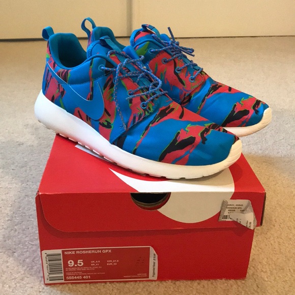 nike roshe run blue hero